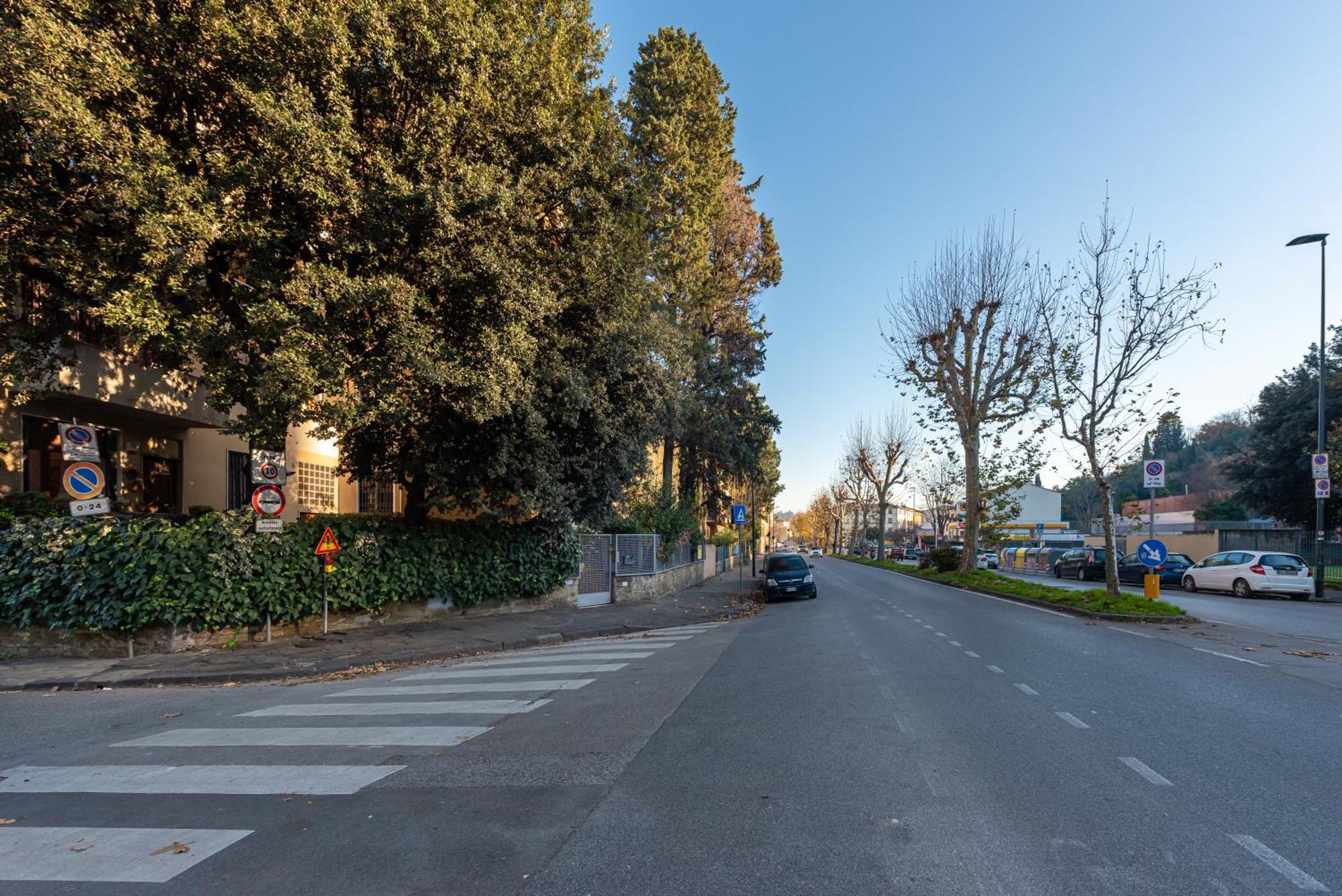 Relax In San Frediano Con Giardino Lägenhet Florens Exteriör bild